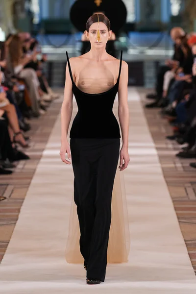 Look 21